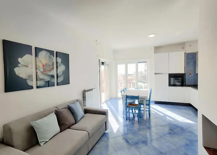 Azure Apartmán Sperlonga